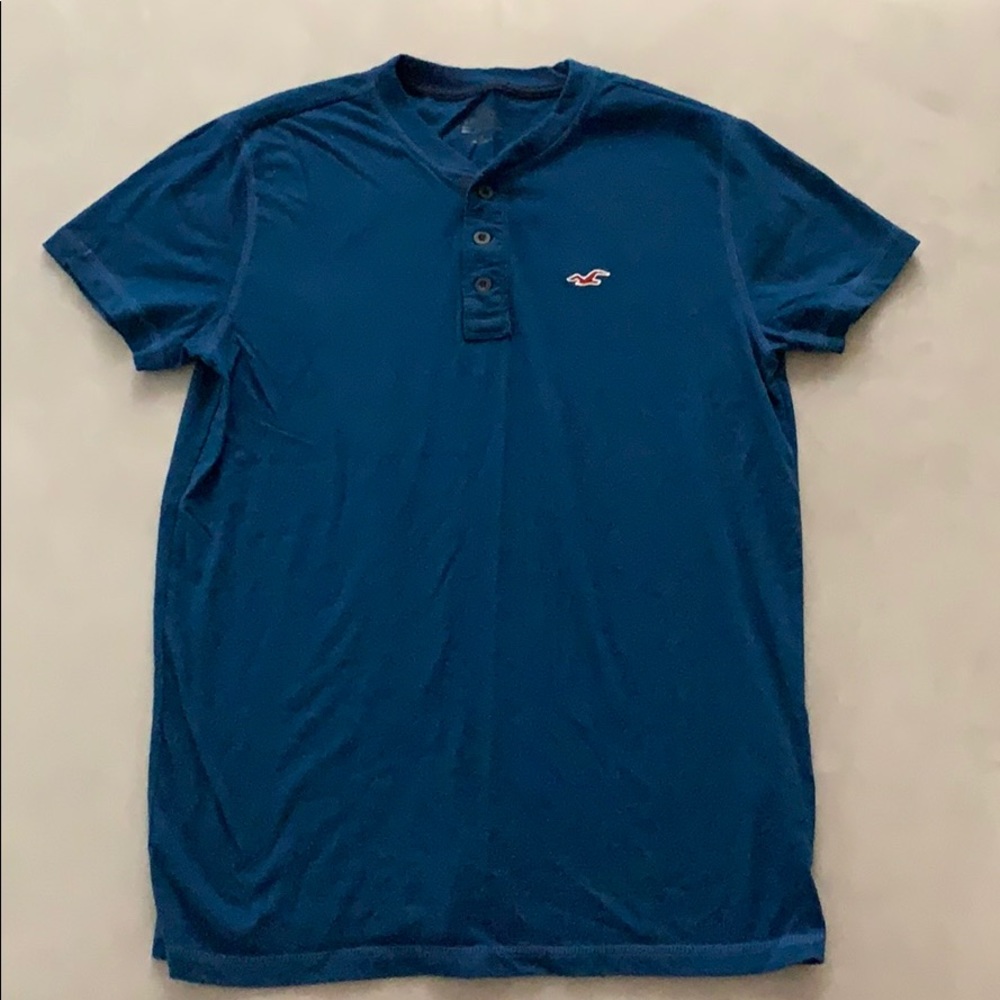 Men’s Hollister Button T-Shirt